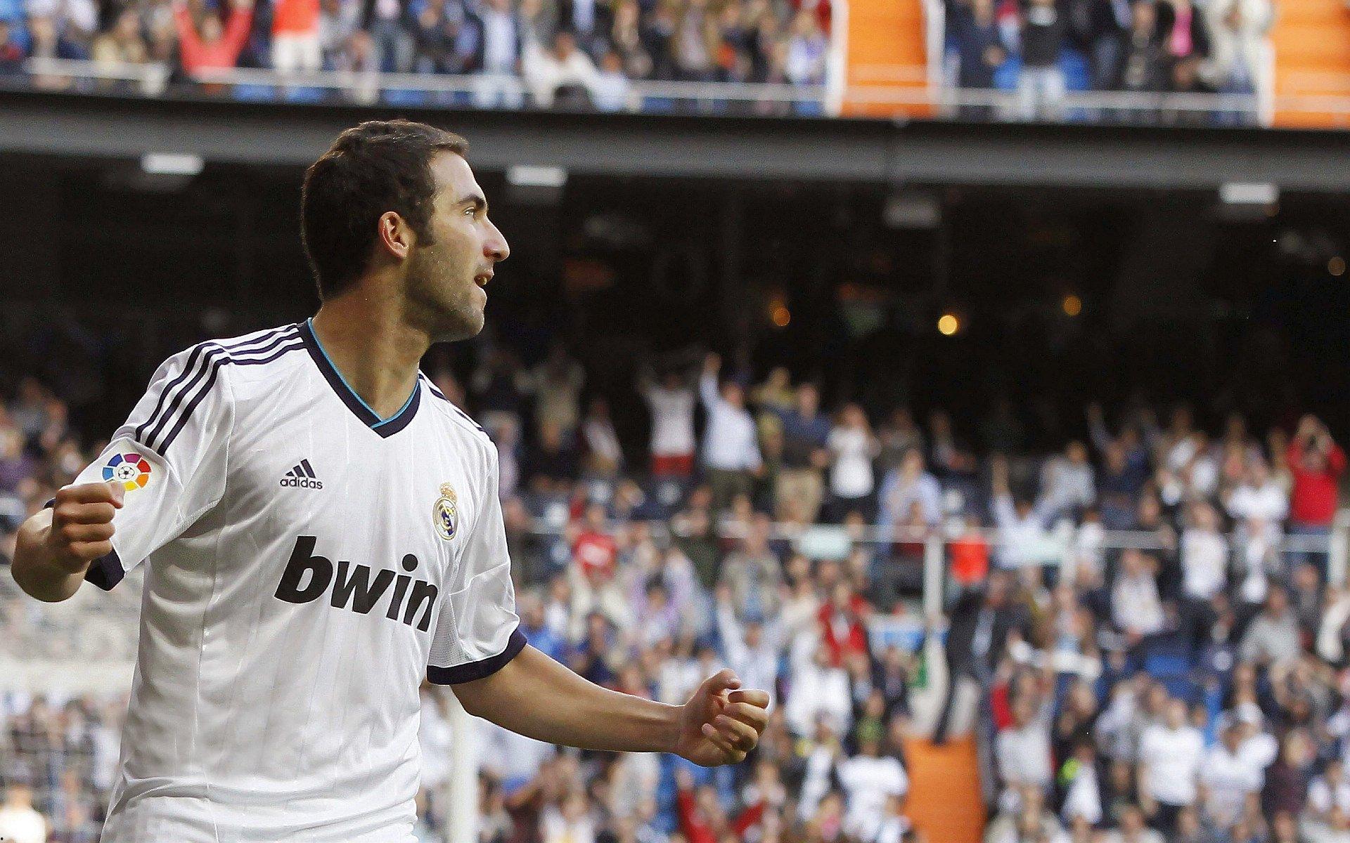 欧冠再遇本菲卡，切尔西能否迎来关键反弹？历史交锋全胜纪录成心理支柱