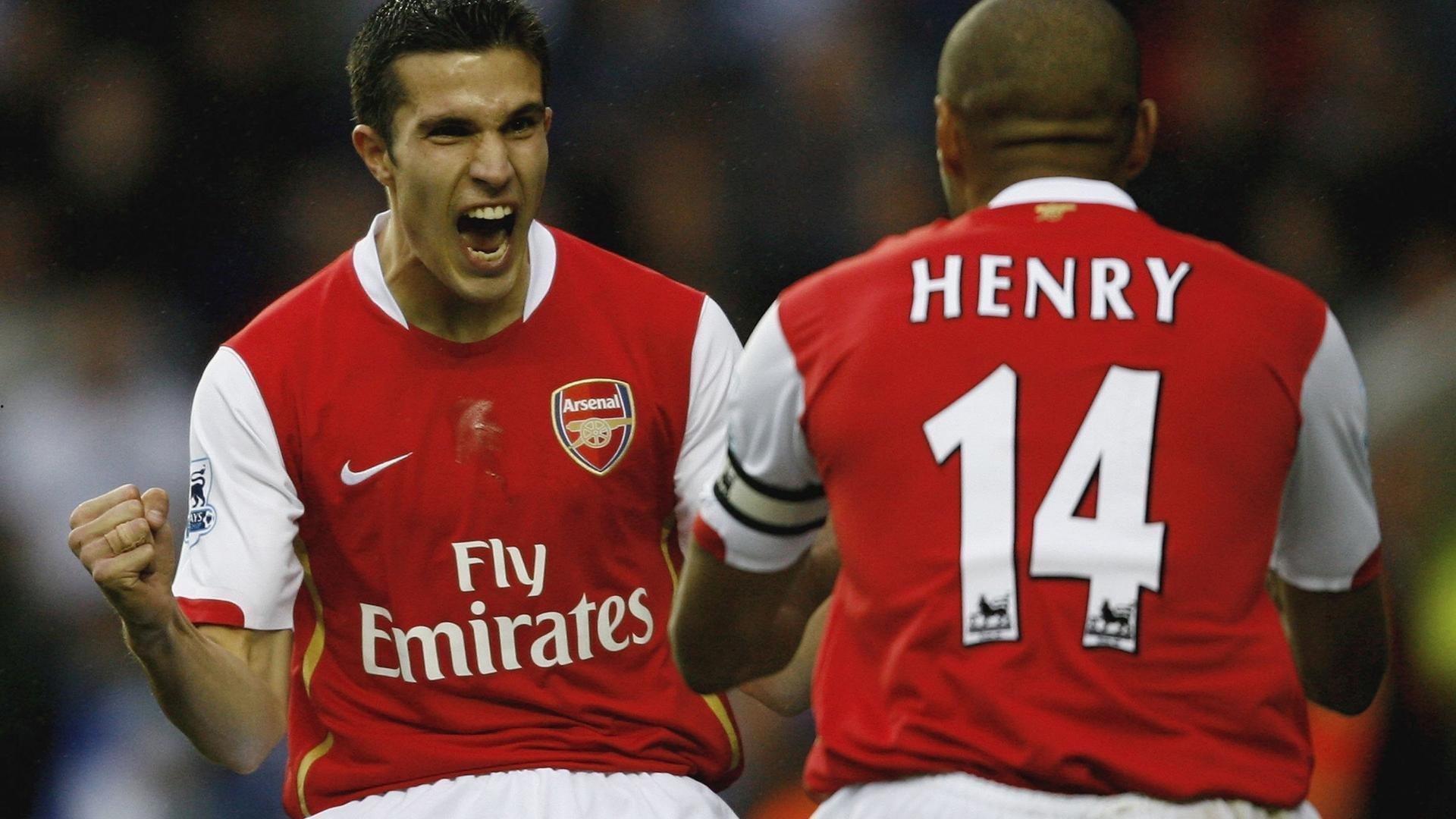 冯博轩精准横传撕破防线，张玉宁机敏包抄一锤定音